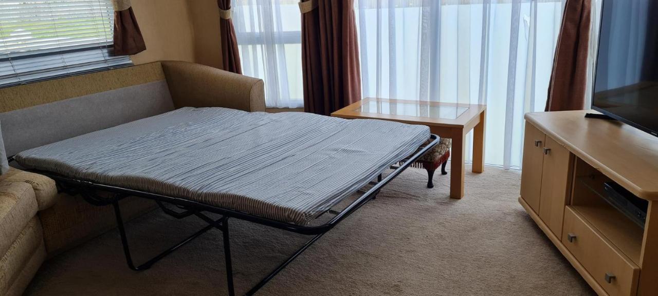 Готель Lovely Caravan With Decking At Coral Beach Park In Lincolnshire Ref 77001C Інголдмеллс Екстер'єр фото